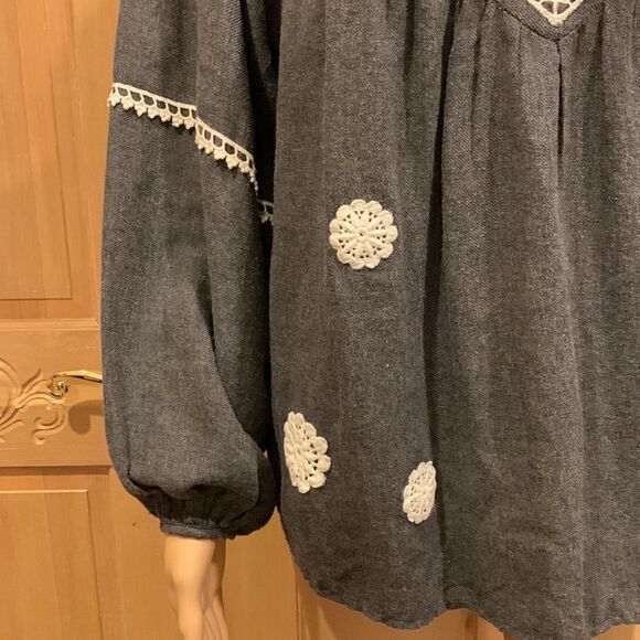 Zara Basic Boho dark gray lace embroidered detail blouse top Sz S - Picture 4 of 6
